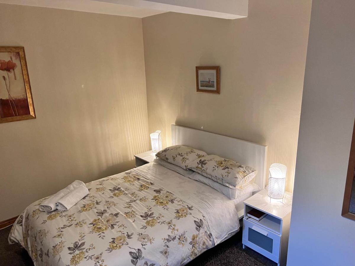 Ashfield Bed & Breakfast เบลฟาสต์ ภายนอก รูปภาพ