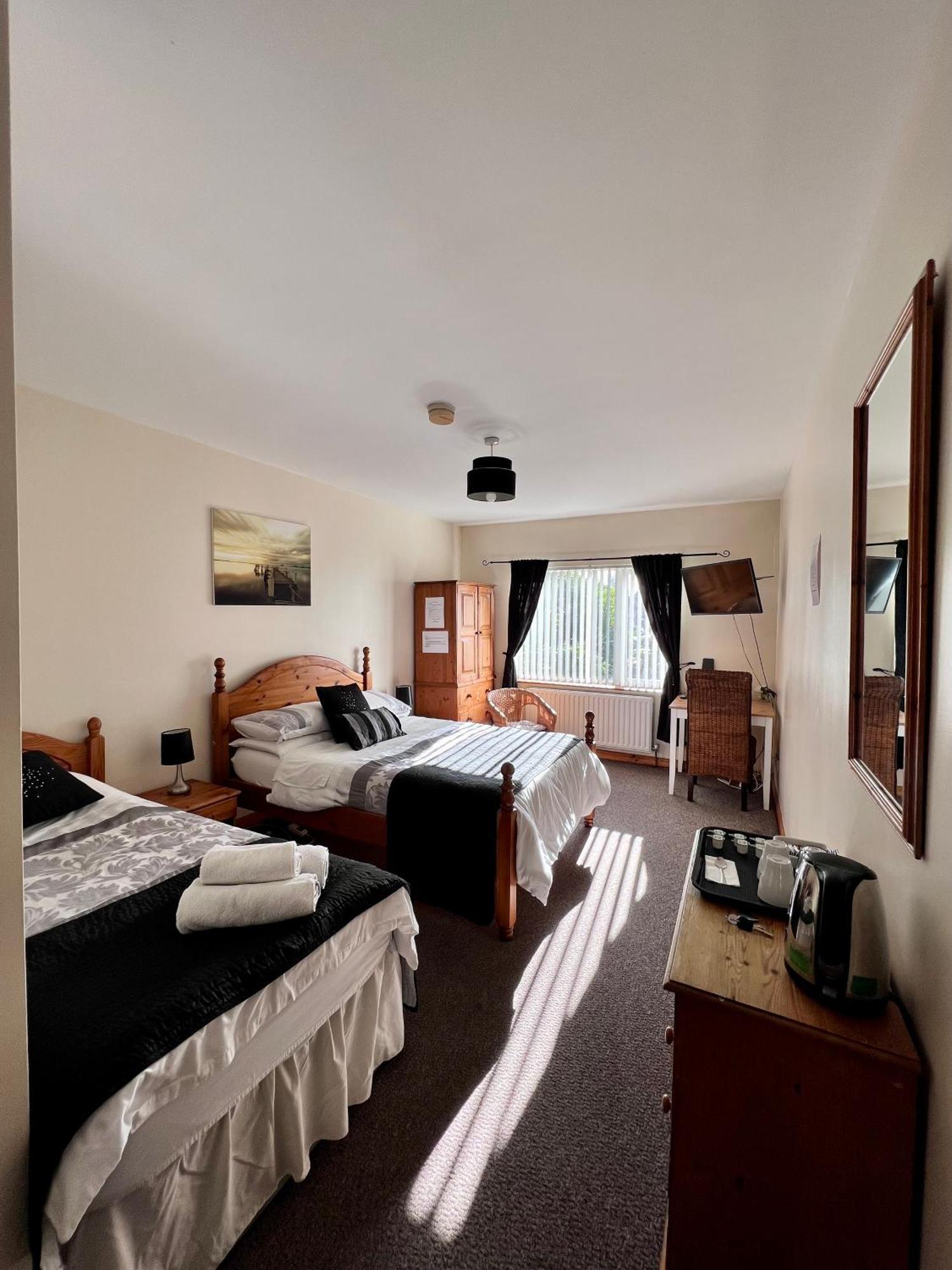 Ashfield Bed & Breakfast เบลฟาสต์ ภายนอก รูปภาพ