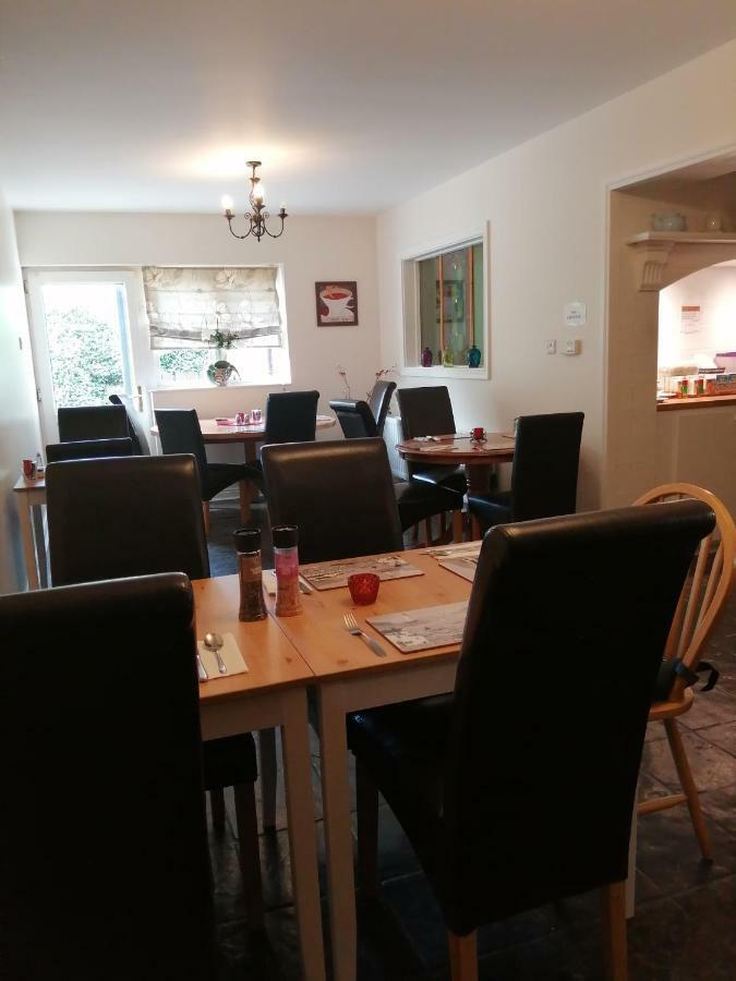Ashfield Bed & Breakfast เบลฟาสต์ ภายนอก รูปภาพ